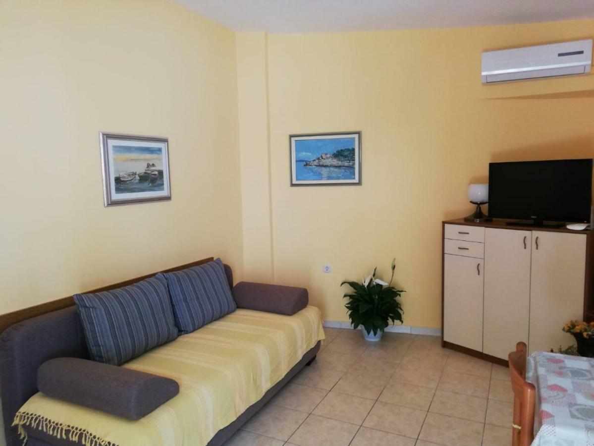 Apartment Center Tonka Makarska Esterno foto